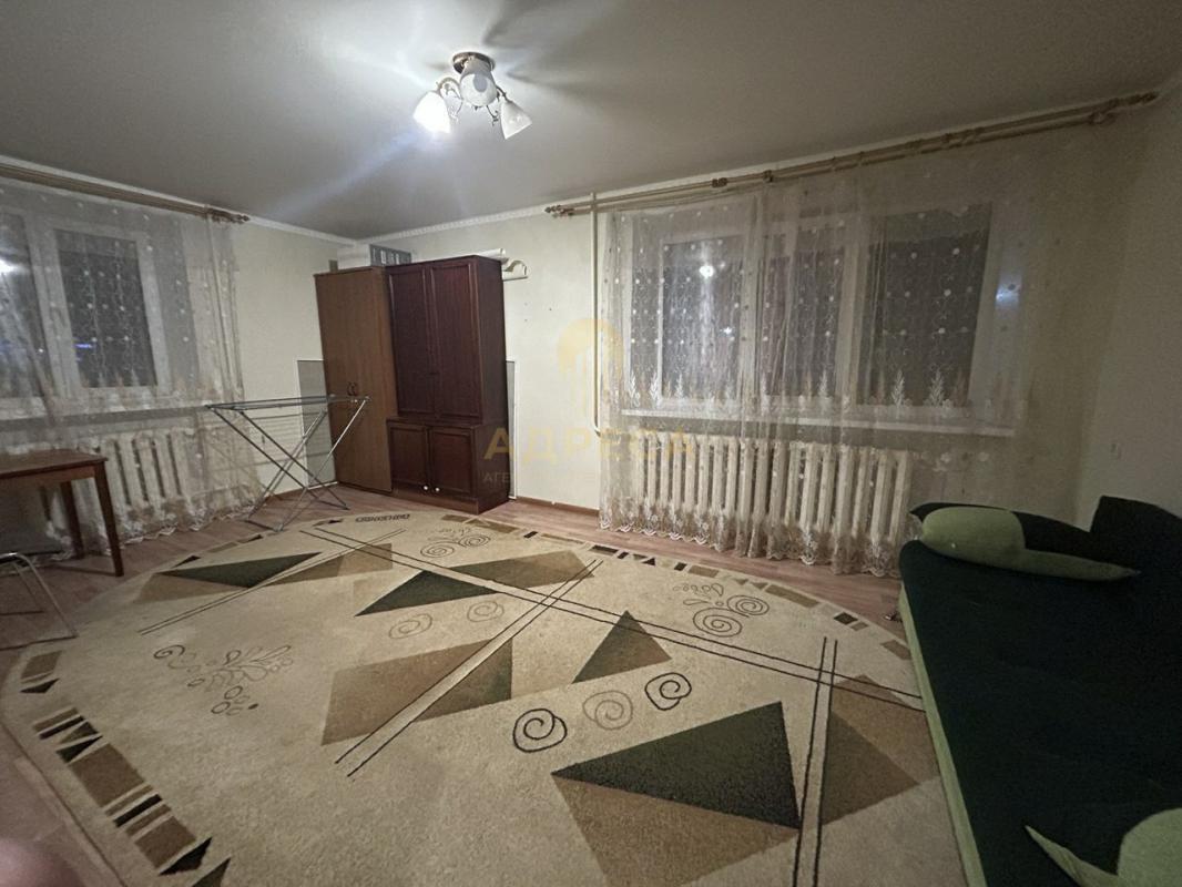 Сдается однокомнатная квартира в районе рынка Сокол. - Оренбург