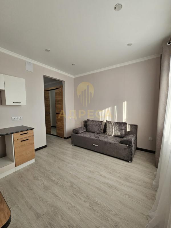 Продается квартира-студия с отличным, современным ремонтом, 22.8м. - Оренбург