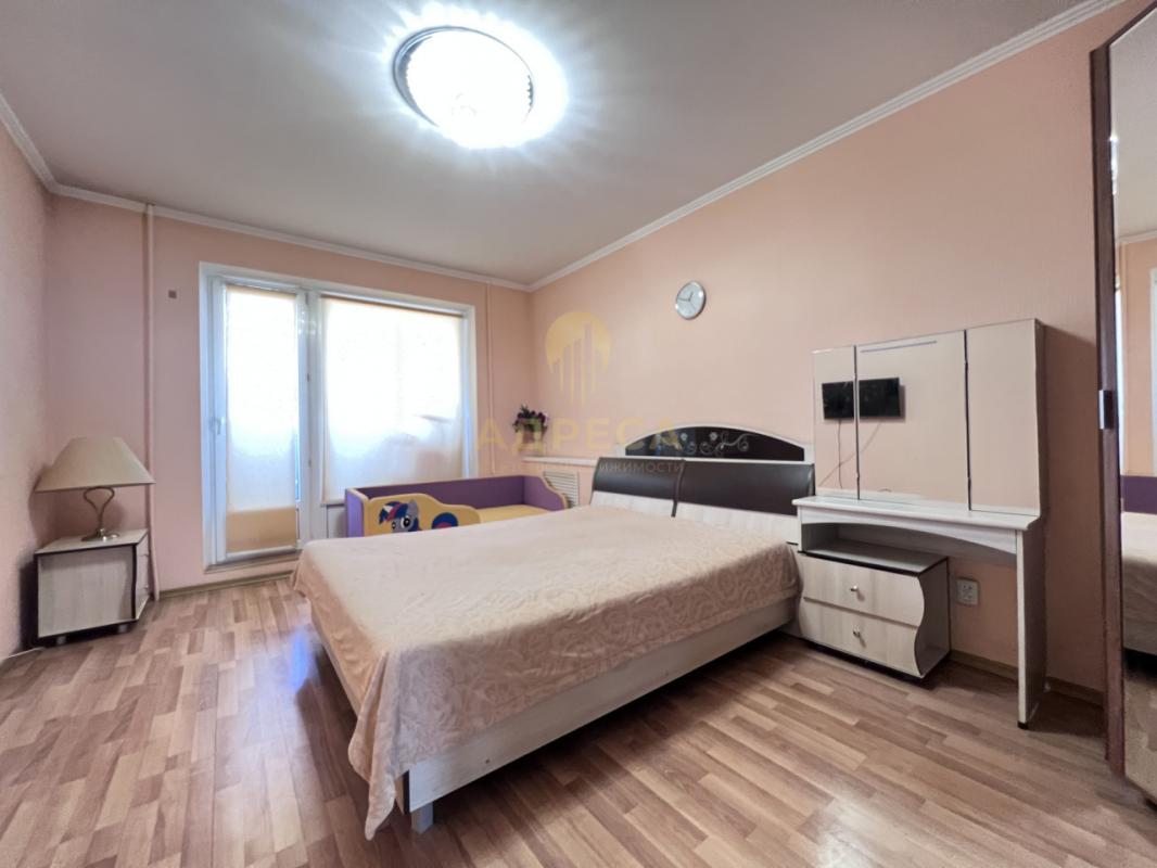 Продаётся просторная пятикомнатная квартира, общей площадью 105кв. - Оренбург