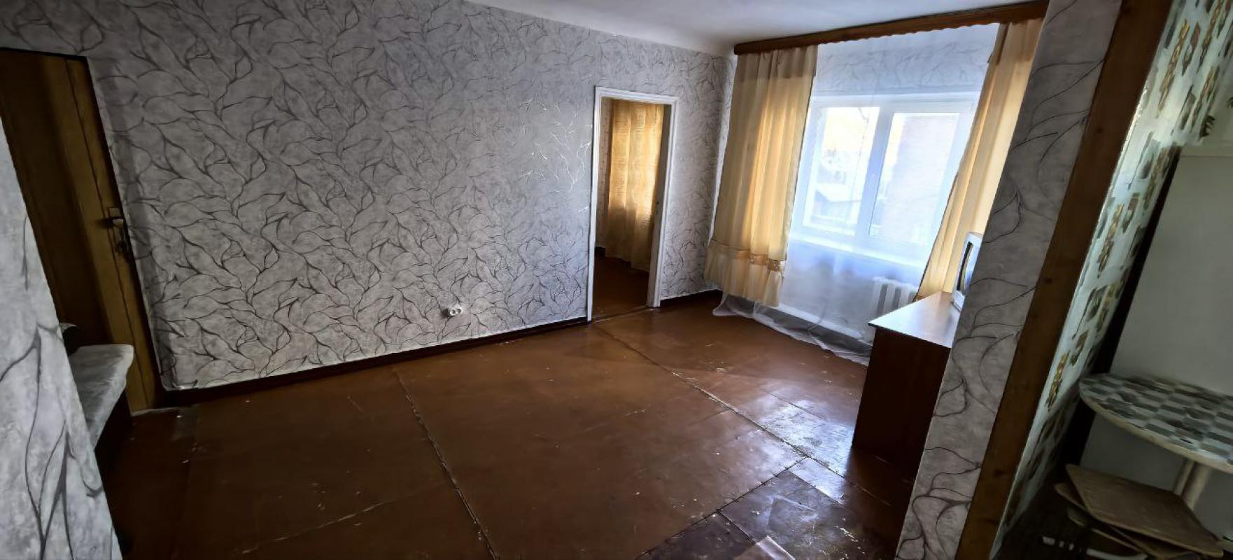 Продается квартира в хорошем состоянии, рядом областная больница на Аксаково. - Оренбург