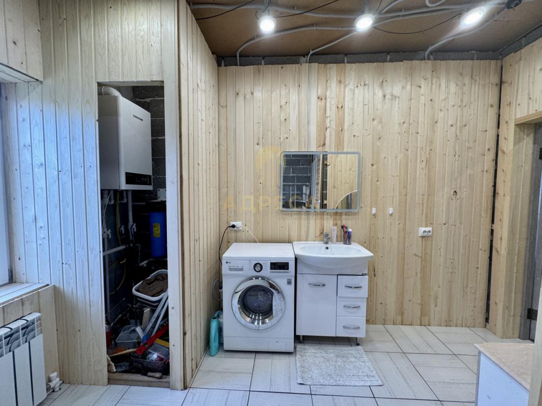 Пpедлaгаем уютный ДОМ с ремонтом в п. - Оренбург