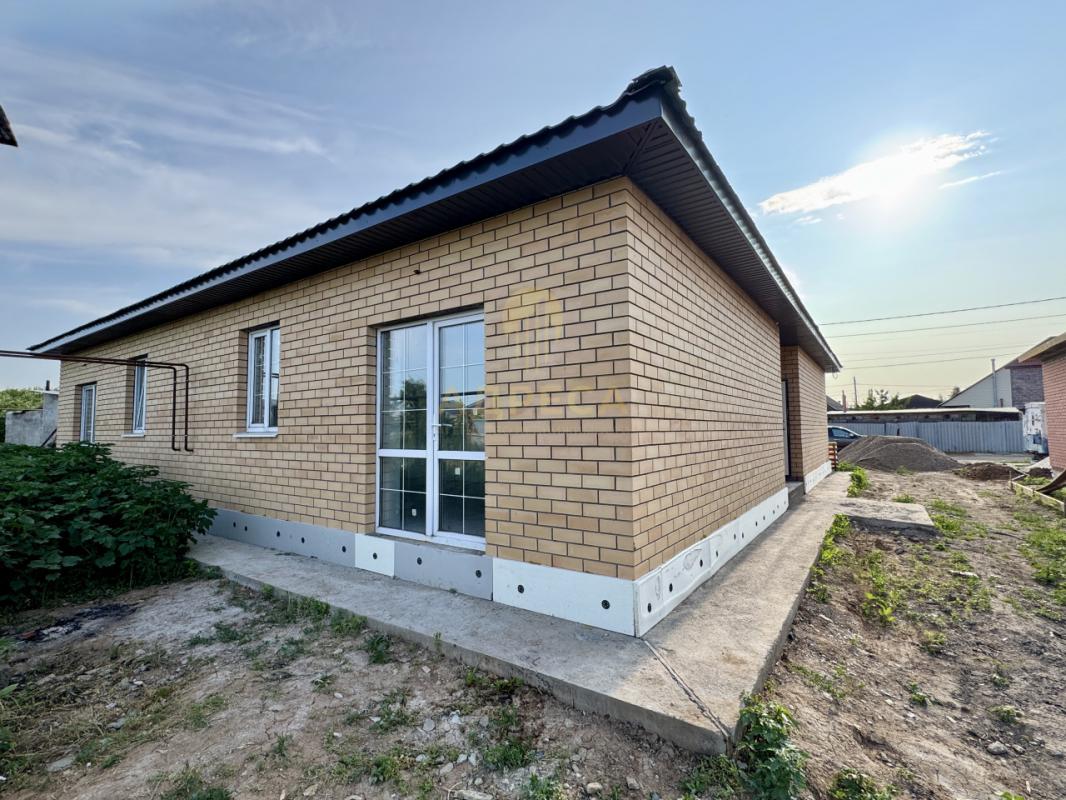 Предлaгaeм к продаже новый дoм дуплекс в мкр. - Оренбург