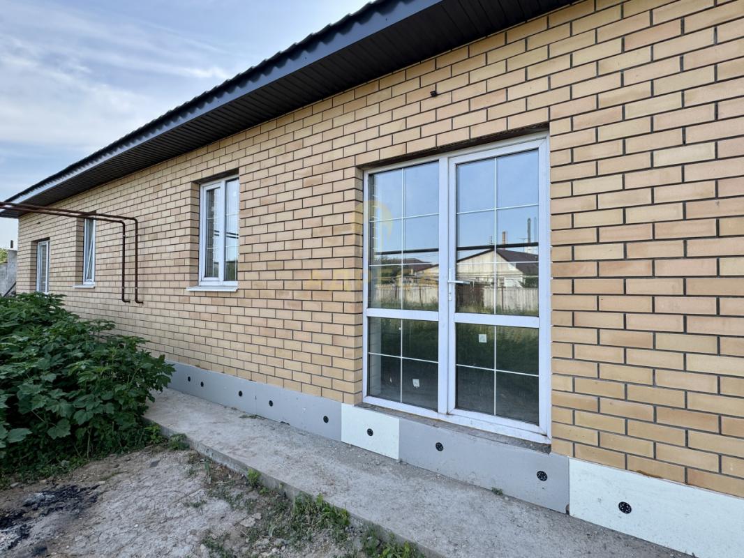 Предлaгaeм к продаже новый дoм дуплекс в мкр. - Оренбург