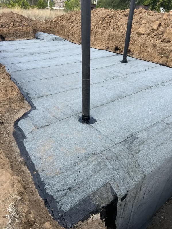 Продам подземный гараж в хорошем состоянии, имеется смотровая яма. - Новотроицк