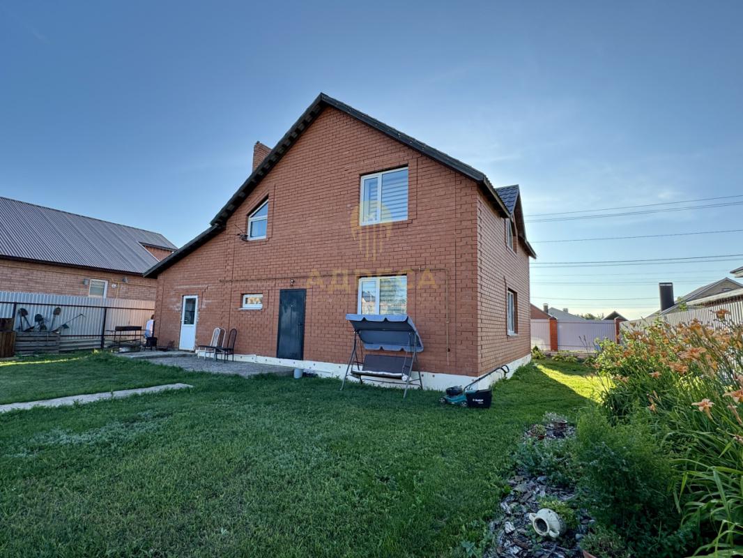 Предлагаем Вaшeму вниманию БОЛЬШОЙ ДОМ с ремонтом и мебелью, С ГАРАЖОМ по хорошей цене! - Оренбург