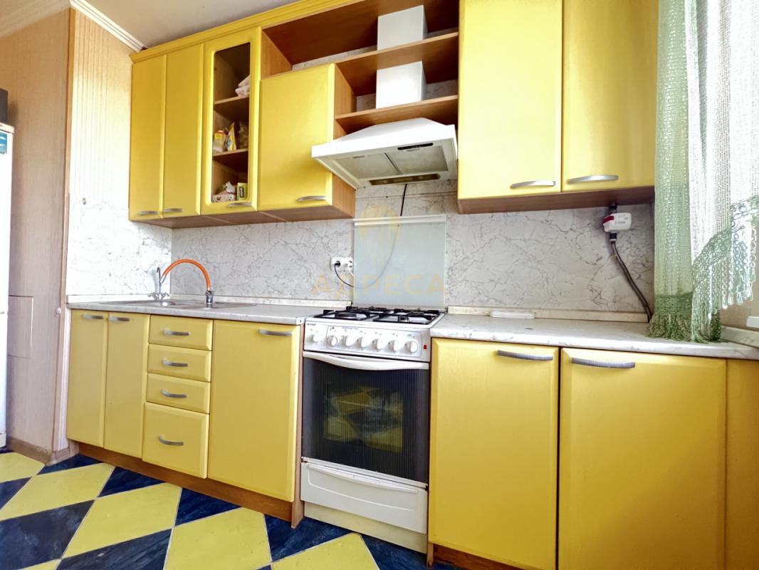 Продаётся просторная пятикомнатная квартира, общей площадью 105кв. - Оренбург