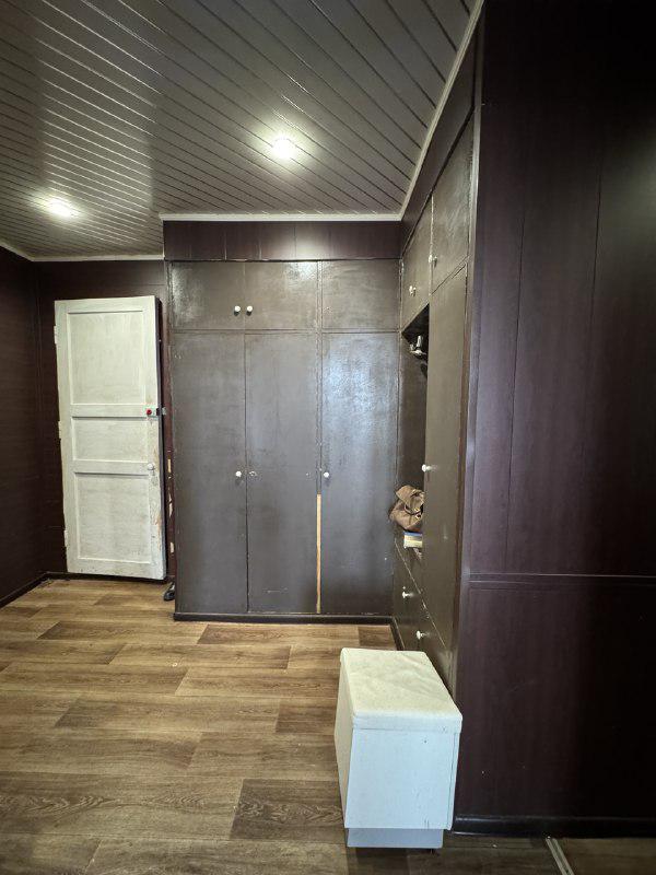 Если у вас большая и дружная семья и вы мечтаете о большой и просторной квартире этот вариант точно - Новотроицк