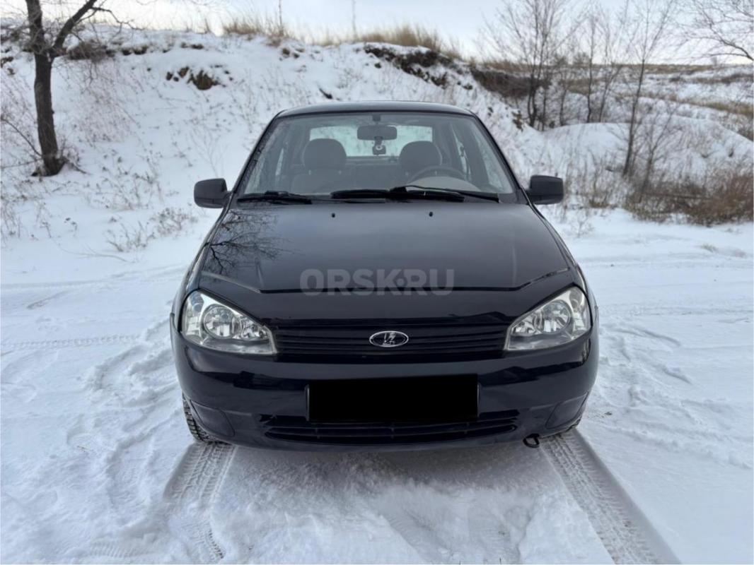 Продам калину в хорошем состоянии 
В хорошей комплектации с кондиционер,ПТС оригинал 1 владелец 
Н - Орск