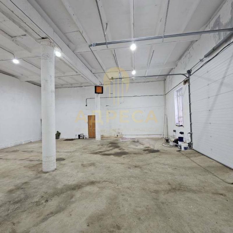 Продам капитальное отапливаемое здание площадью 190,2 м2 на ул. - Оренбург