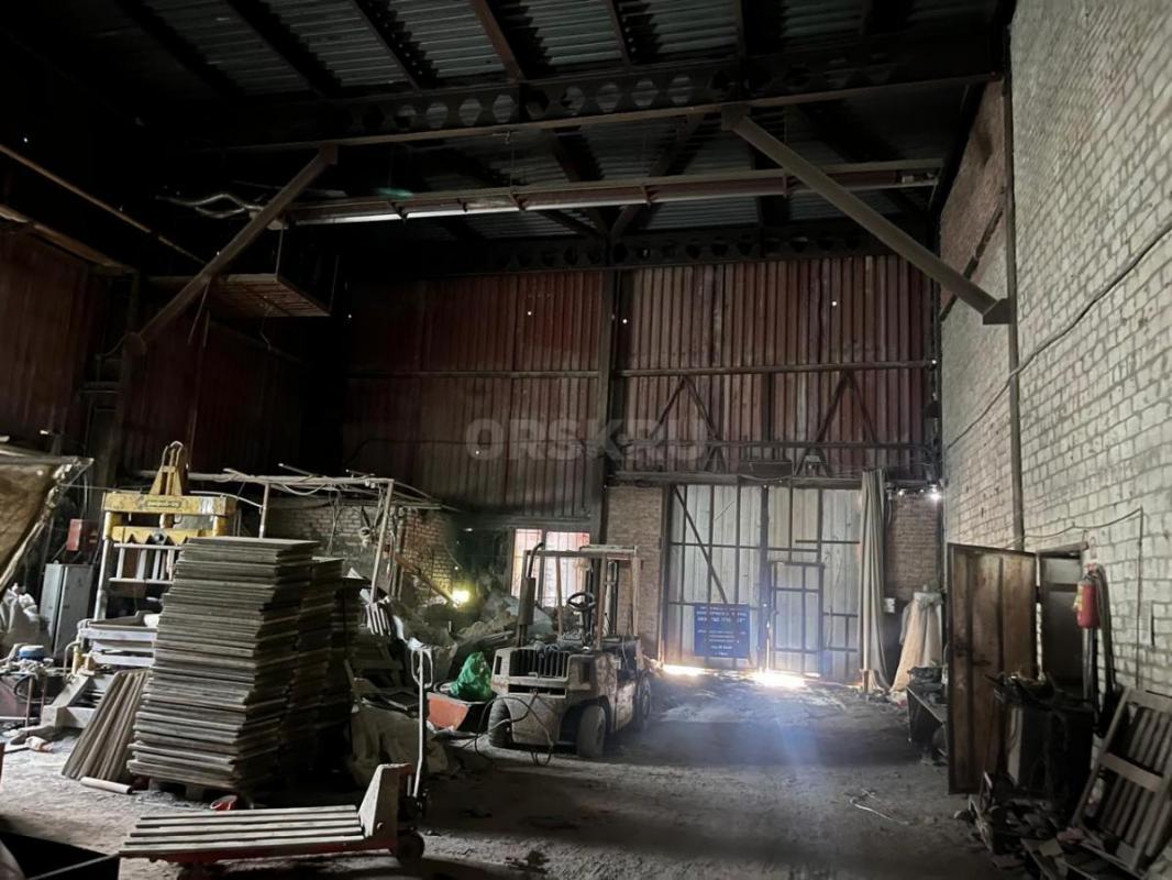 Пром база площадью 7090 кв. - Орск