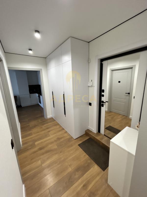 Евро-трешка с дизайнерским ремонтом в доме комфорт-класса, ЖК &laquo;Геометрия&raquo;. - Оренбург