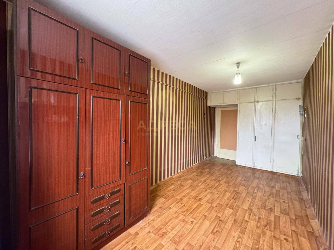 Продается двухкомнатная квартира , общей площадью 44,6 кв . - Оренбург