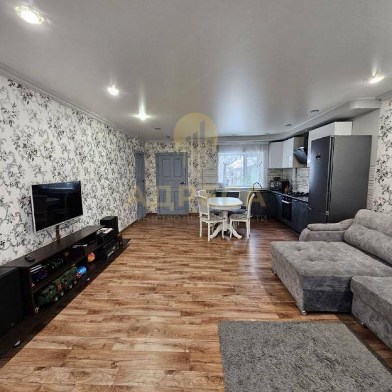 Предлагаем Вашему вниманию теплый и уютный дом 106 м2 на участке 3,15 сотки в Промышленном районе на - Оренбург