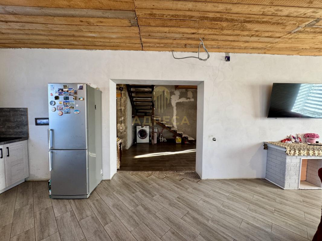 Предлагаем Вaшeму вниманию БОЛЬШОЙ ДОМ с ремонтом и мебелью, С ГАРАЖОМ по хорошей цене! - Оренбург