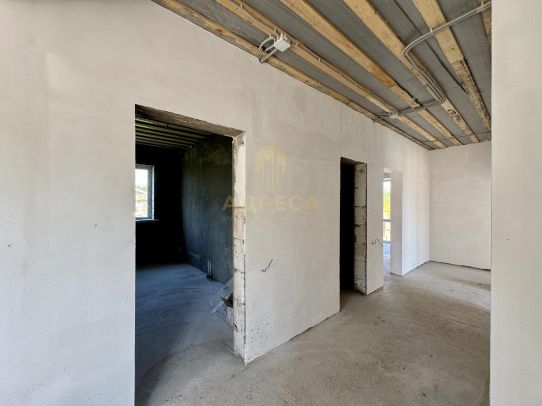 Предлaгaeм к продаже новый дoм в п. - Оренбург