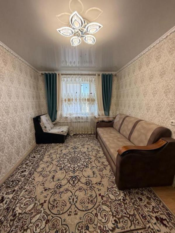 Продаётся уютная однокомнатная квартира на 9-м этаже кирпичного дома, расположенного по адресу: прое - Орск