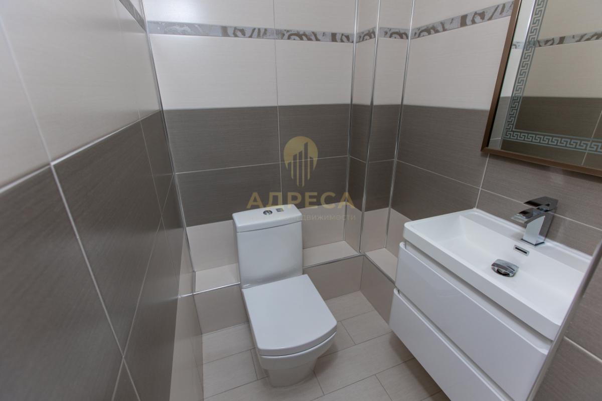 Продаётся просторный таунхаус в современном жилом комплексе &laquo;Крона&raquo;Предлагаем ст - Оренбург