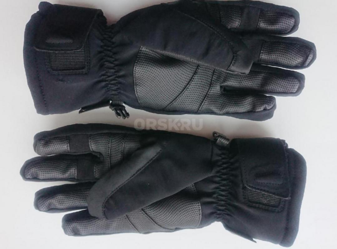 Перчатки Salomon размер S, мембрана Core Tex, утеплитель Thermolite(цена в магазине 14 т.) 

Когда - Орск