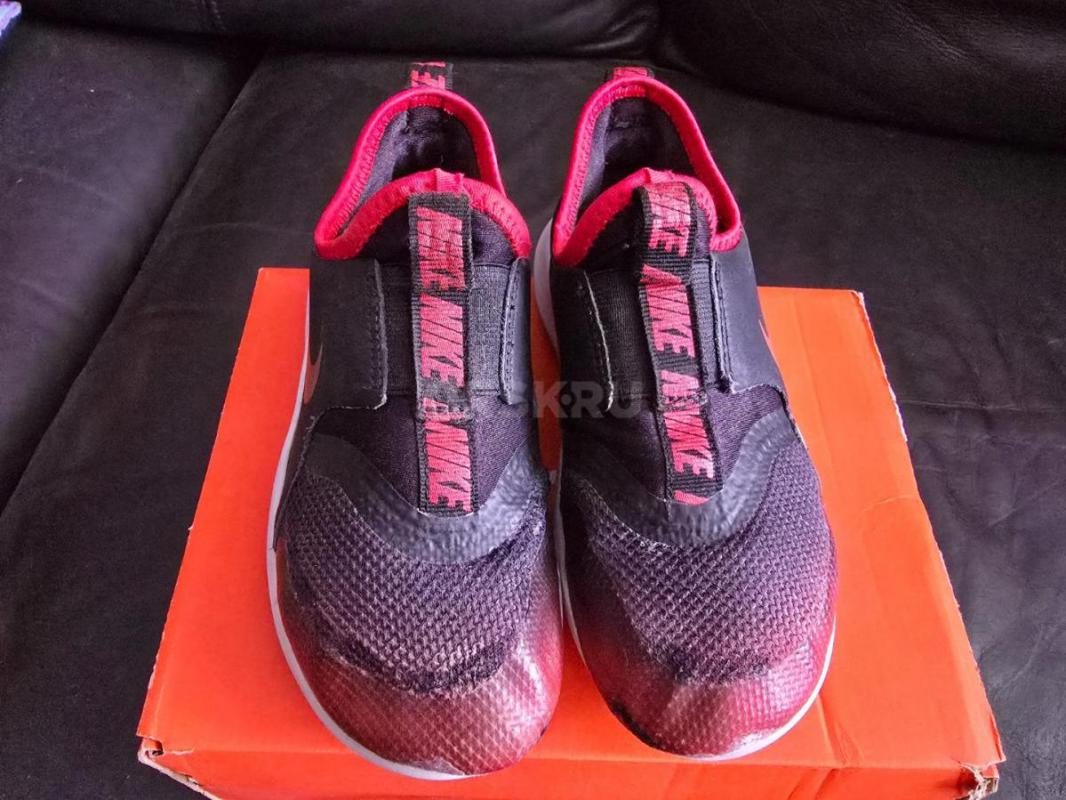 Кроссовки детские Nike Flex Runner размер 28,5 по стельке где то 18-19 см. - Орск