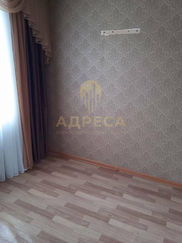 В комнате остается кухонный гарнитур, установлена раковина и вывод под стиральную машинку. - Оренбург