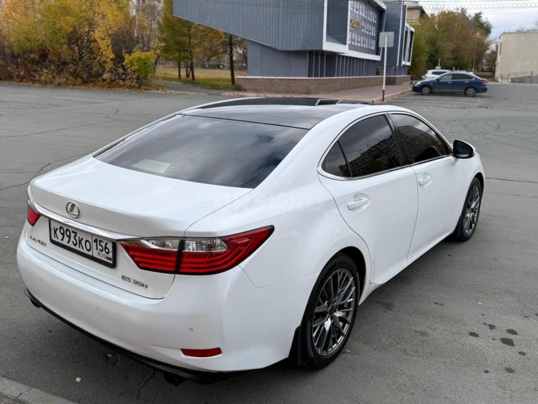 2014 год 
3,5 двигатель ,
235,000 пробег 
Авто в отличном состояние ,не единой крашеной детали ! - Орск