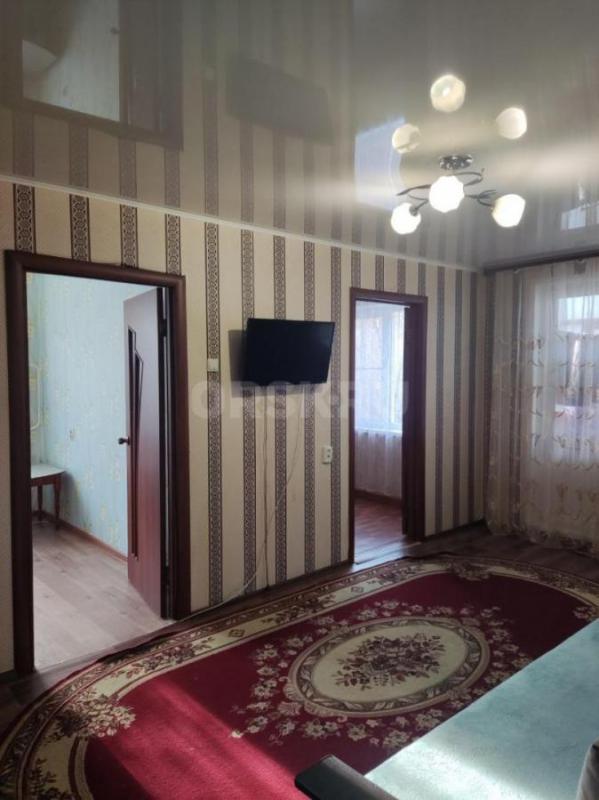 Сдам 4 комн квартиру на длительный срок. - Орск