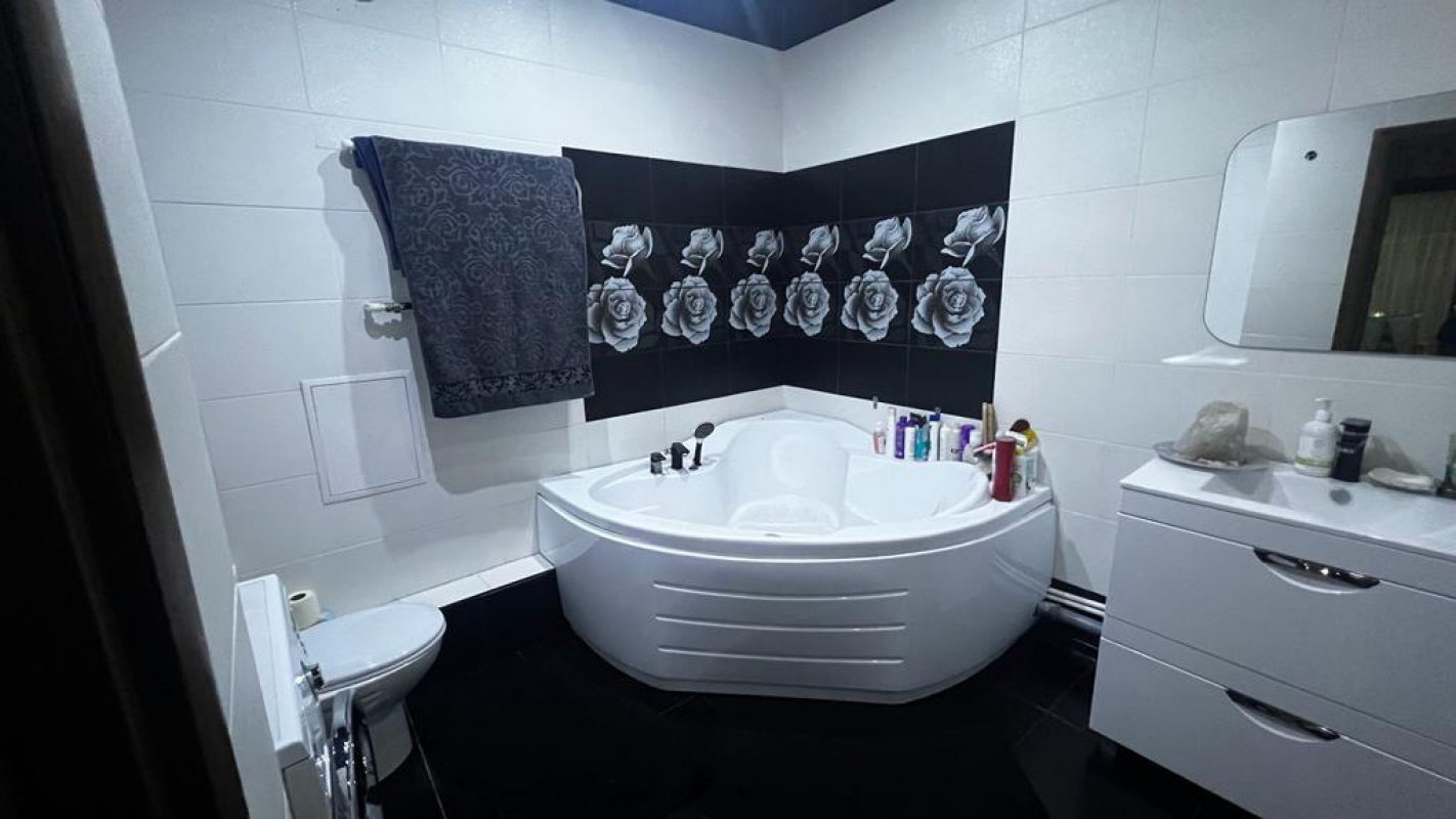 Продается 3-х комнатная квартира. - Новотроицк