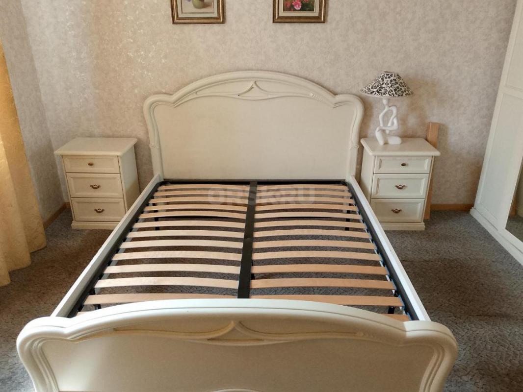 Спальный гарнитур производства Италия, б/у в хорошем состоянии. - Новотроицк