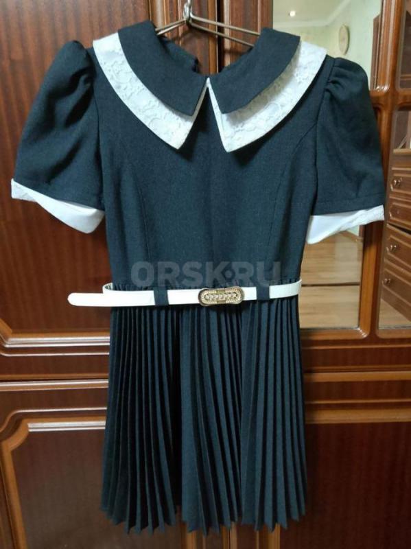 Красивое строгое платье. - Орск