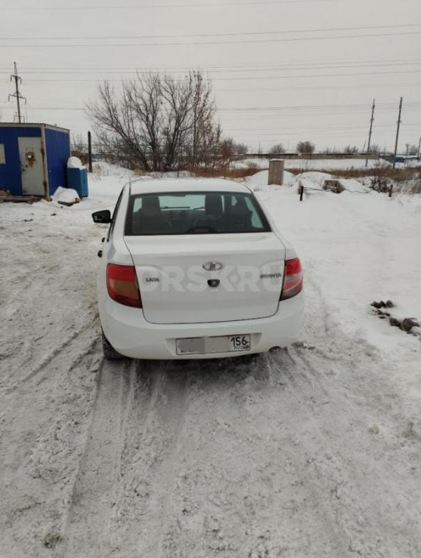 Продам гранту в хорошем состоянии , есть летняя и зимняя резина, установлено ГБО, ездили пенсионеры, - Орск