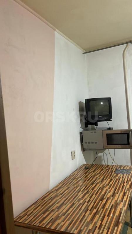 Сдам 2-х комнатную квартиру в районе Ленты в Новом городе , кольцо трамвая #4. - Орск