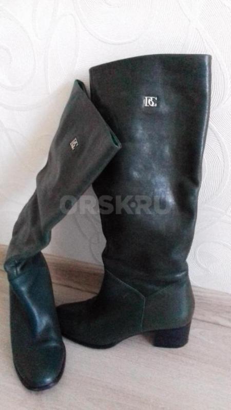 Продам: 
Сапоги зелёные,нат. - Орск