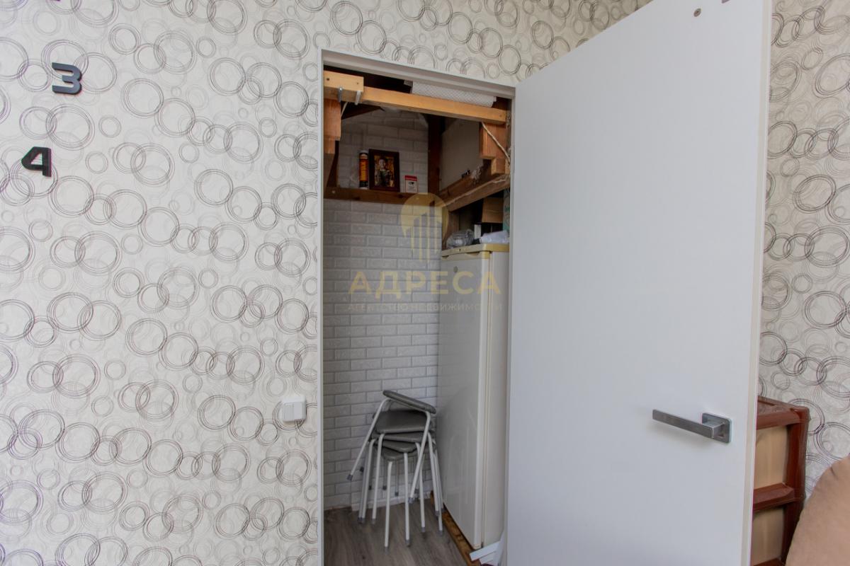 Продаётся 2-х этажный дом с земельным участком площадью 6 соток. - Оренбург