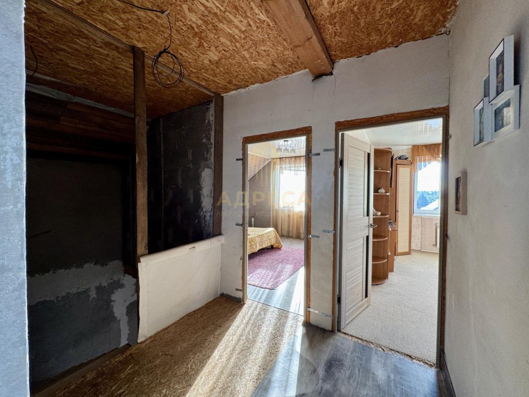 Предлагаем Вaшeму вниманию БОЛЬШОЙ ДОМ с ремонтом и мебелью, С ГАРАЖОМ по хорошей цене! - Оренбург