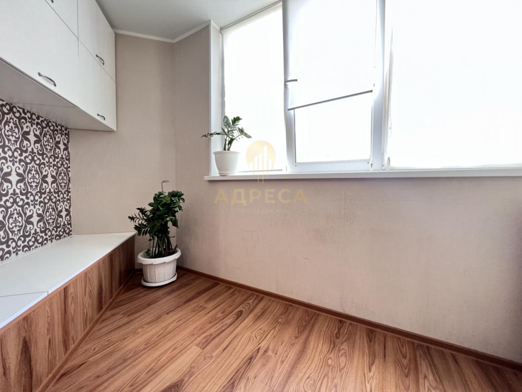 Продаётся тёплая, уютная квартира с удобной планировкой, общей площадью 35,2 кв. - Оренбург