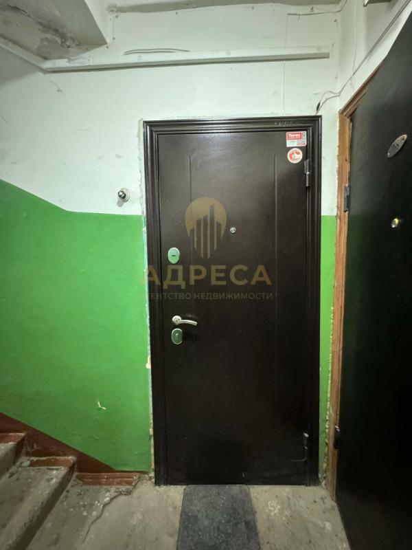 Продается двухкомнатная квартира , общей площадью 44,6 кв . - Оренбург