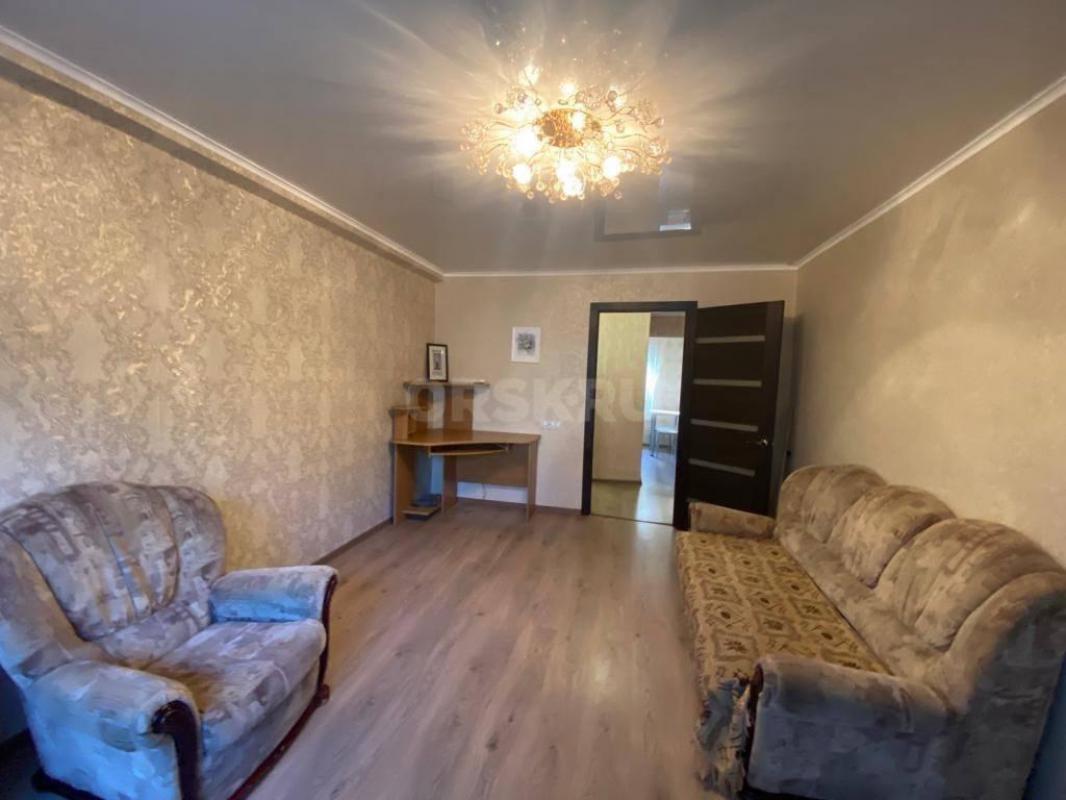 Сдам 3-х ком. - Орск