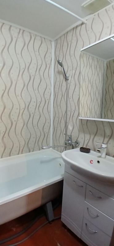 Продается 2-комнатная квартира улучшенной планировки 4/9 этаж ,
по адресу: г. - Новотроицк