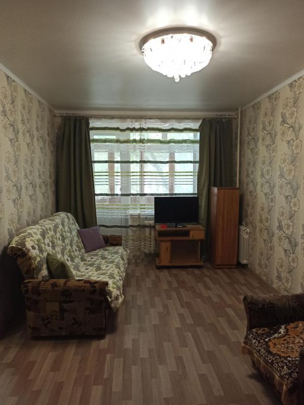 Продаётся  светлая и уютная однокомнатная квартира просто вьезжай и живи без вложений, г. - Новотроицк