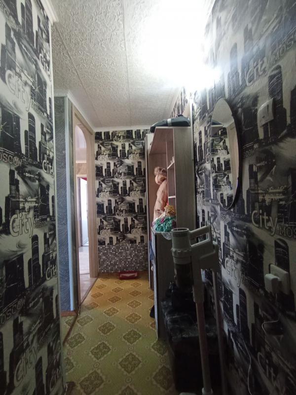 Продается 2х-комнатная квартира по адресу:  г. - Новотроицк