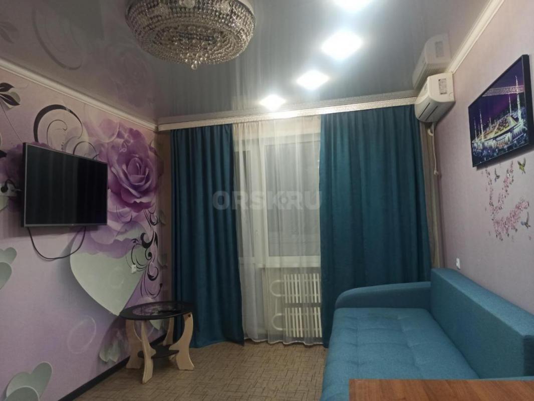 Сдам 2-х комнатную квартиру посуточно. - Орск