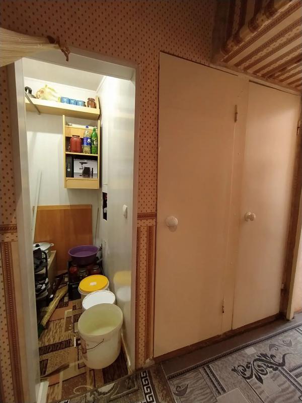 ПРОДАËТСЯ 2-Х КОМНАТНАЯ КВАРТИРА, С РАЗДЕЛЬНЫМИ ХОДАМИ, НА 4 ЭТАЖЕ, 5-ТИ ЭТАЖНОГО ДОМА. - Новотроицк