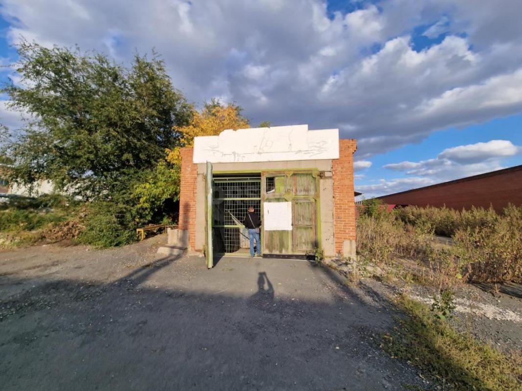 Сдам склад ЖБ 815 кв. - Орск