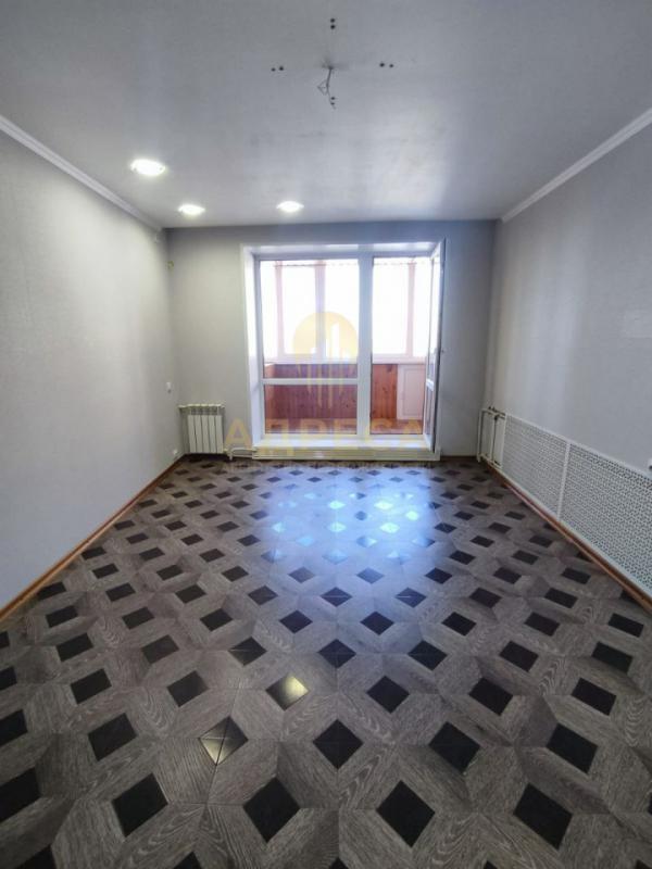 ПРЕДЛАГАЕМ ВАШЕМУ ВНИМАНИЮ ПРОСТОРНУЮ И УЮТНУЮ ДВУХКОМНАТНУЮ  КВАРТИРУ, В КИРПИЧНОМ ДОМЕ! - Оренбург