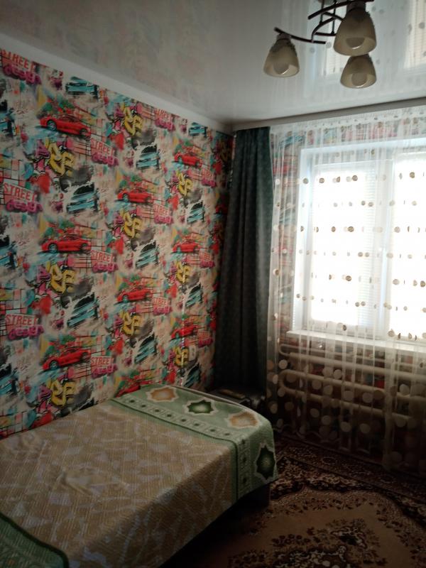 Продаётся 3-комнатная квартира, маломерка 4 этаж. - Новотроицк