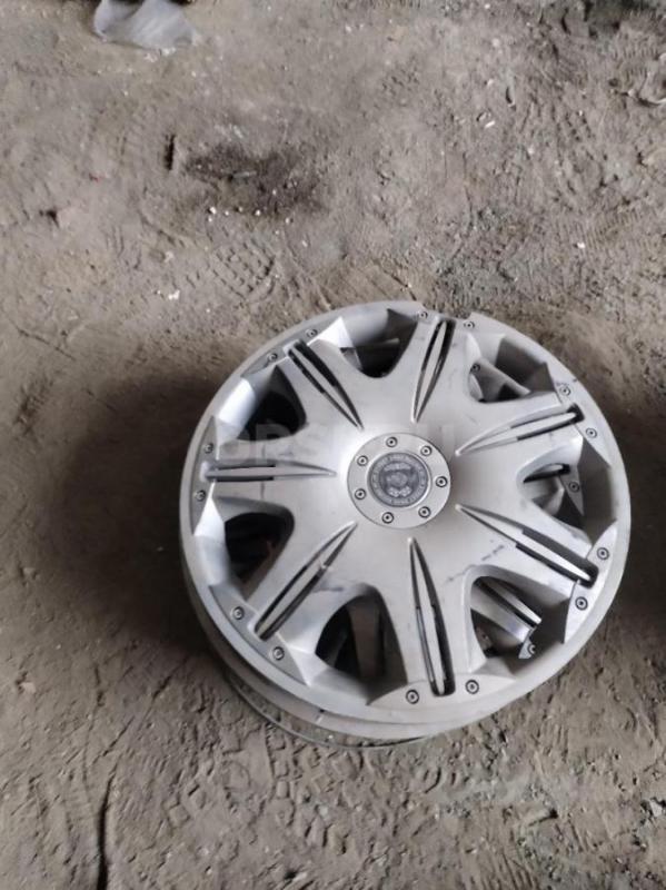 Продам колпаки р14 новые, также р15, р14 хендай цена указана за все колпаки отдам все кучей за 1000р - Орск