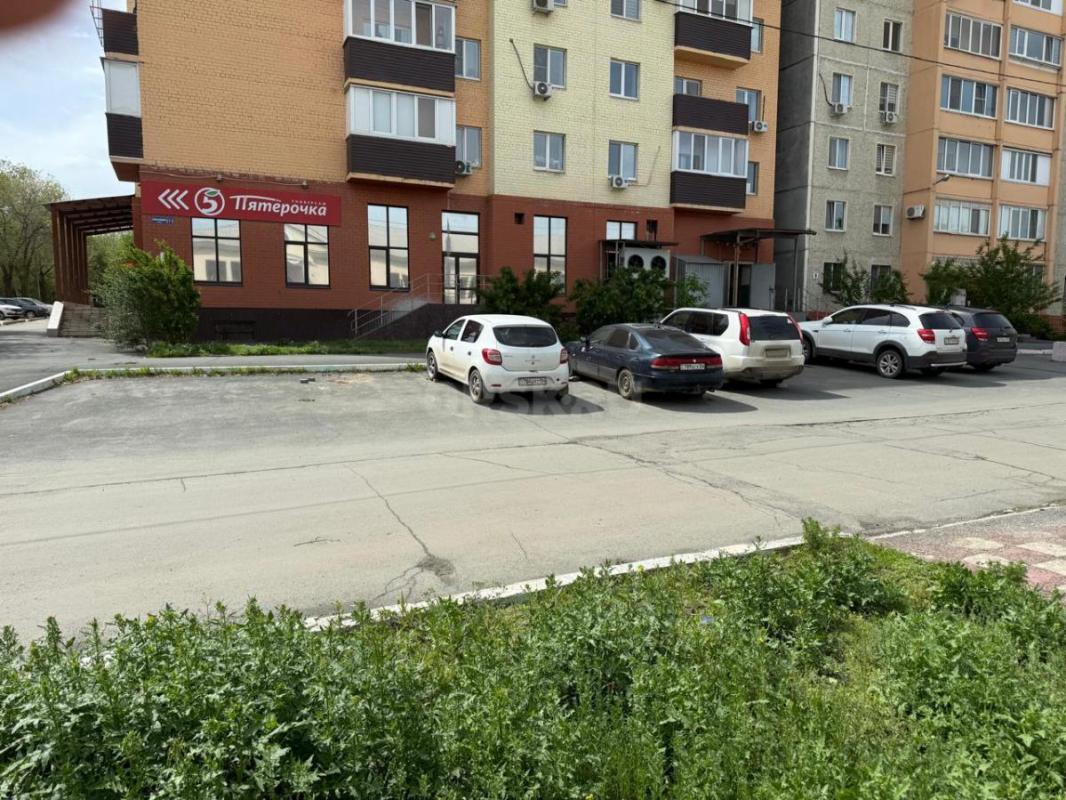 Продается двухэтажное нежилое здание в центре города! - Орск