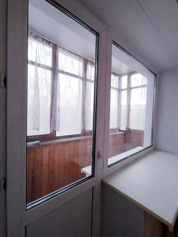 ПРОДАЁТСЯ 1 - КОМНАТНАЯ КВАРТИРА, НА 4 ЭТАЖЕ 5-ТИ ЭТАЖНОГО КИРПИЧНОГО ДОМА. - Новотроицк