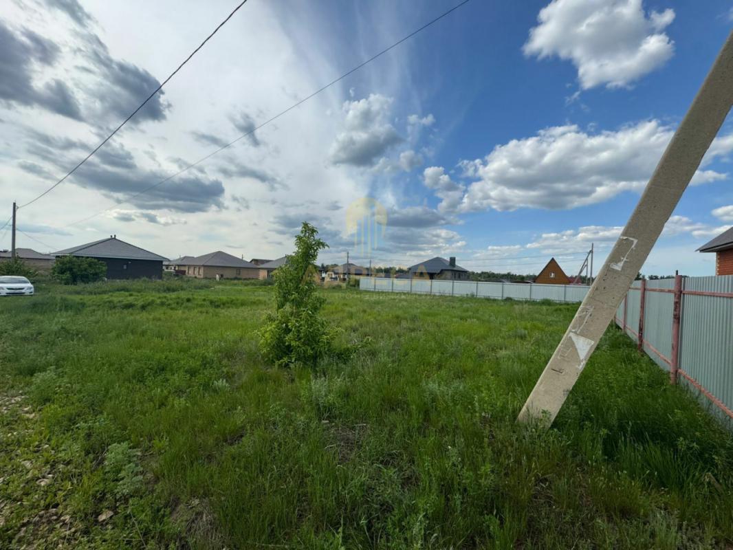 Земельный участок в Ивановском сельсовете, СНТ "Заря", ул. - Оренбург