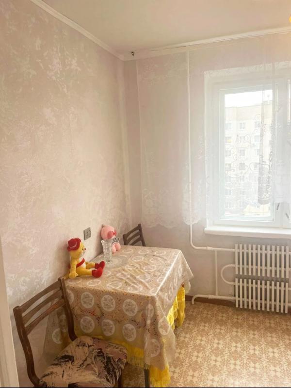 Продается 1-комнатная квартира УЛУЧШЕННОЙ ПЛАНИРОВКИ в отличном районе города по адресу: Винокурова - Новотроицк